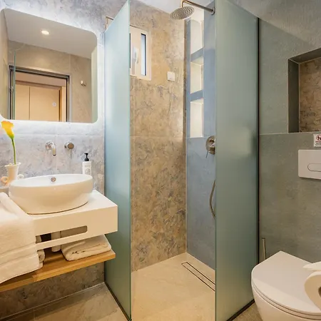 Anna * Limenaria (Thasos)