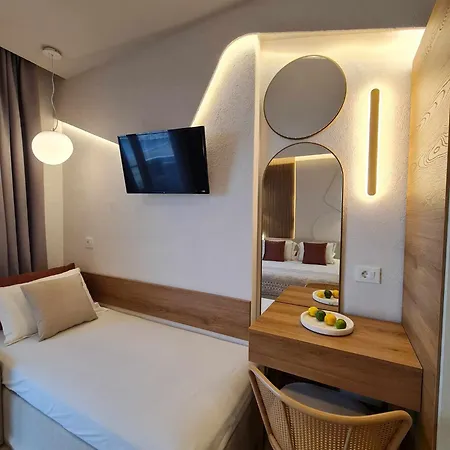 Anna 利迈纳里亚